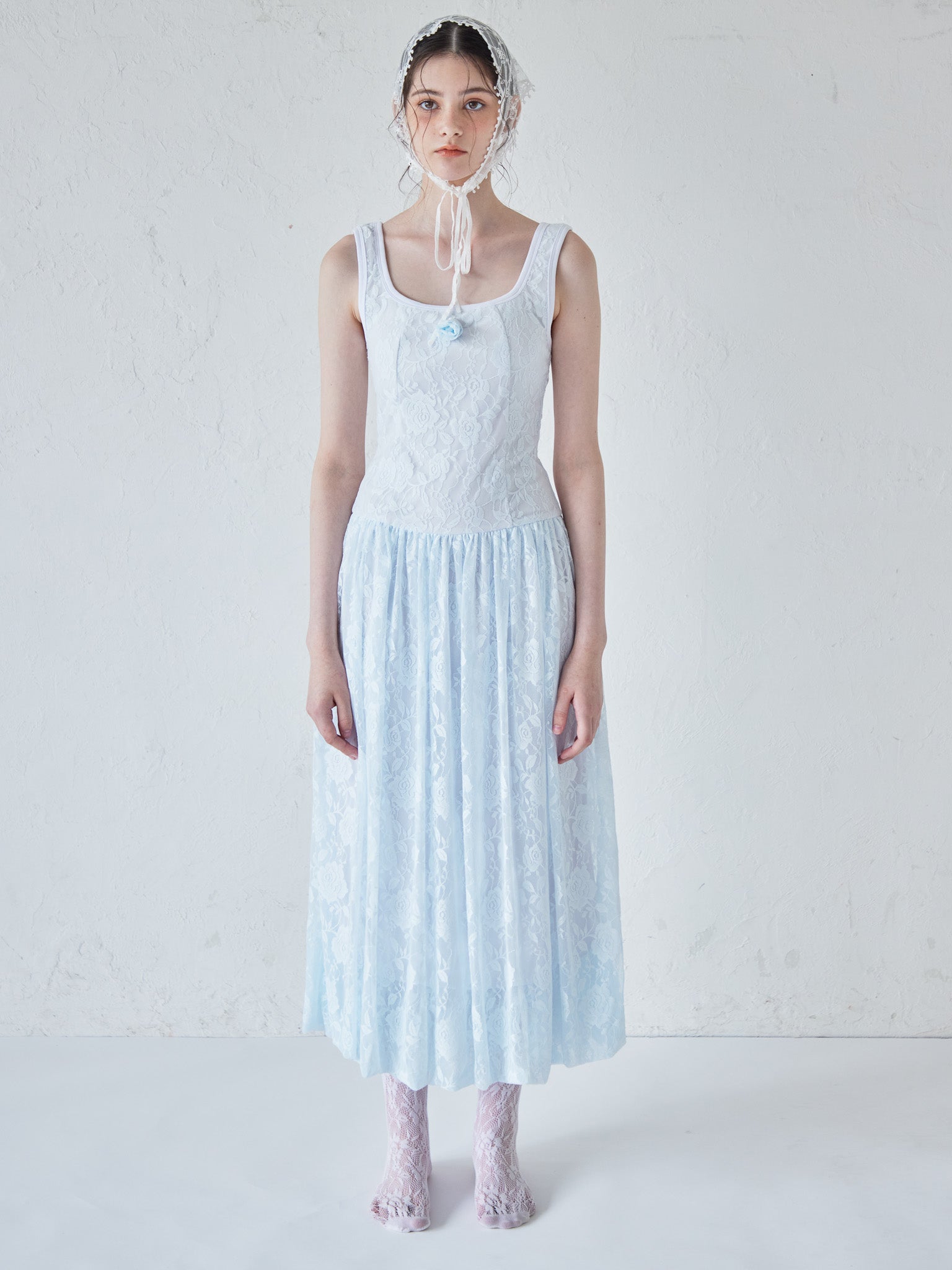 Low switching rose lace dress サックス size:M model:170cm ALICE