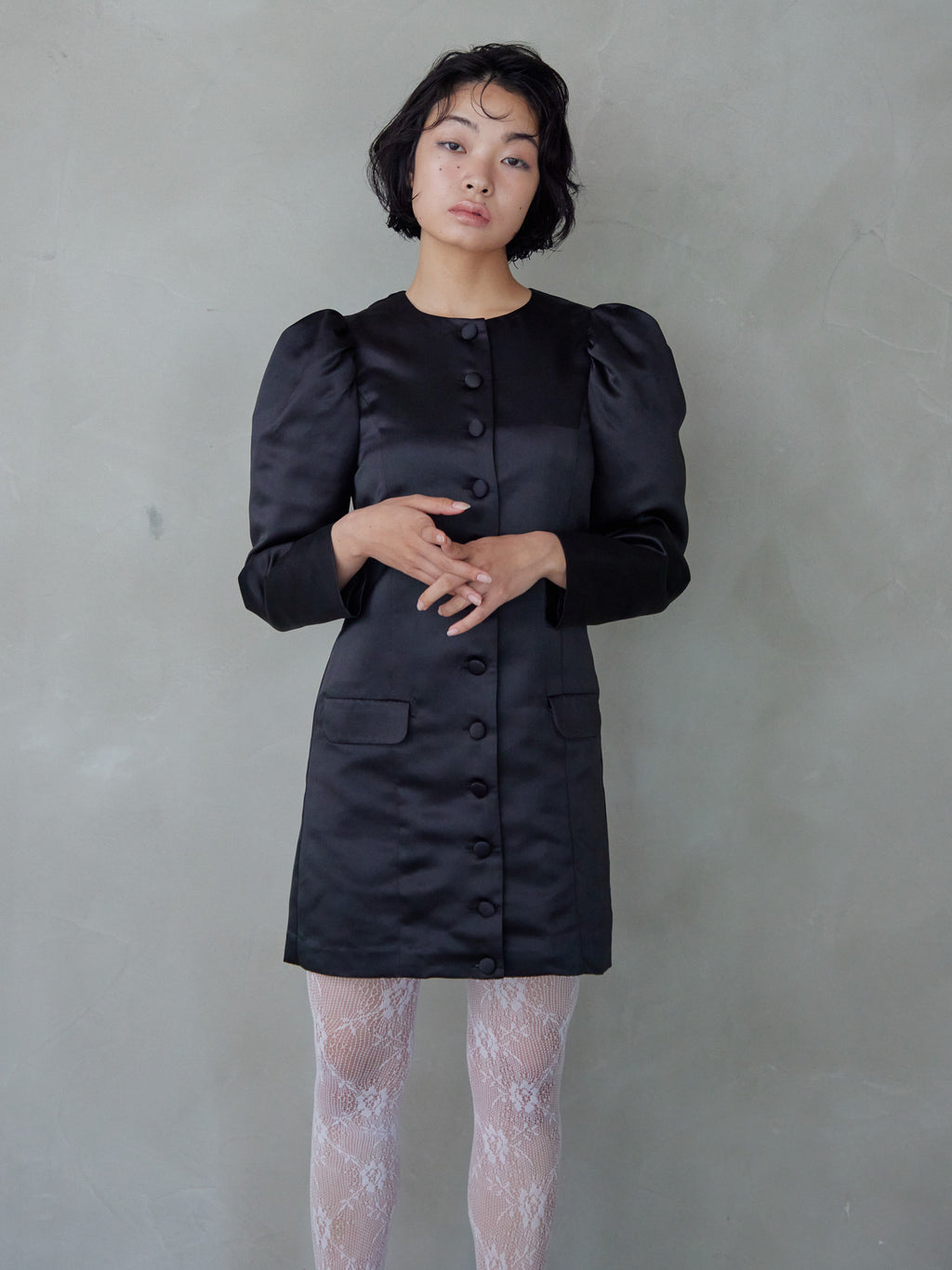 Volume sleeve mini dress ブラック size:M model:161cm 富樫かなえ