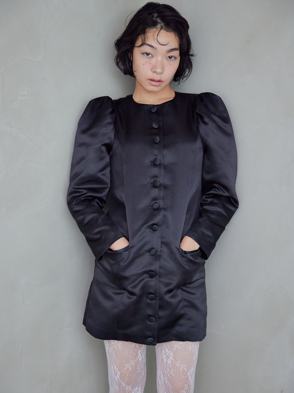 Volume sleeve mini dress ブラック size:M model:161cm 富樫かなえ
