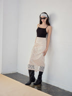 Ribbon embroidered lace tight skirt ピンク
