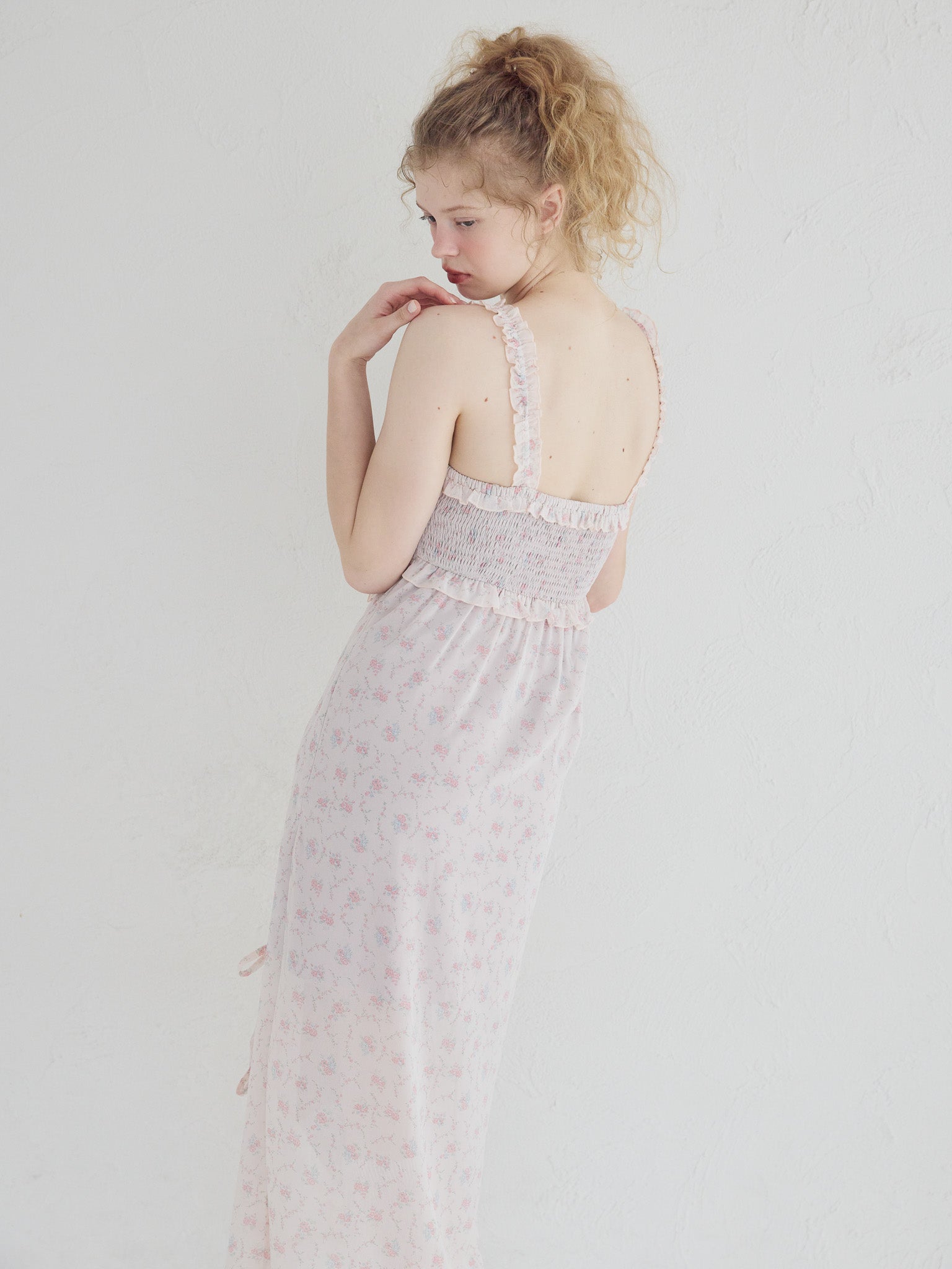 Frill slit cami dress ピンク size:M model:173cm Olesia