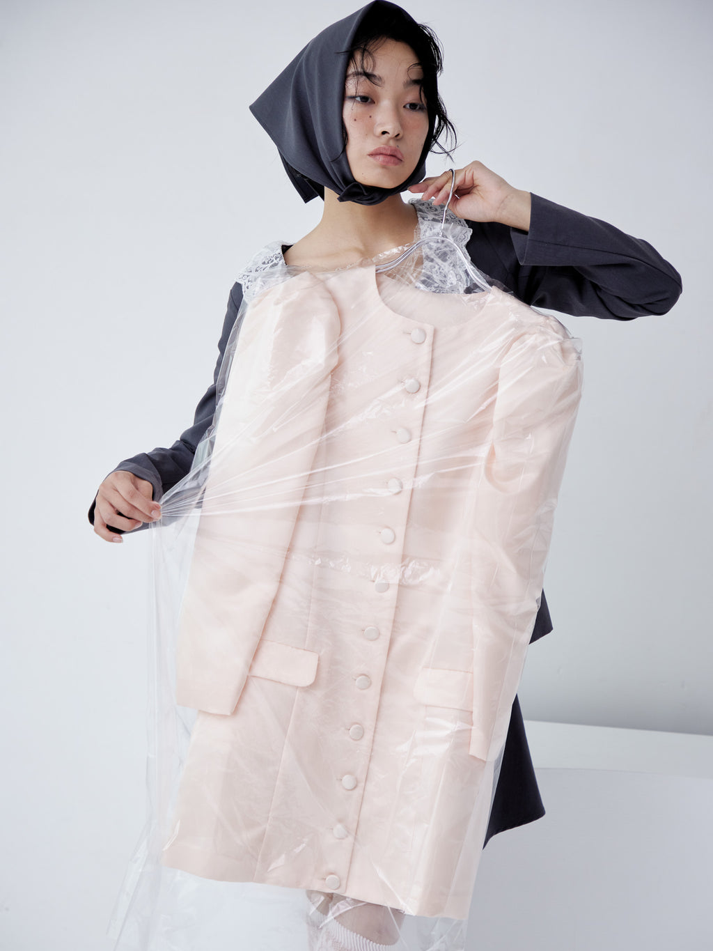 Volume sleeve mini dress ピンクベージュ