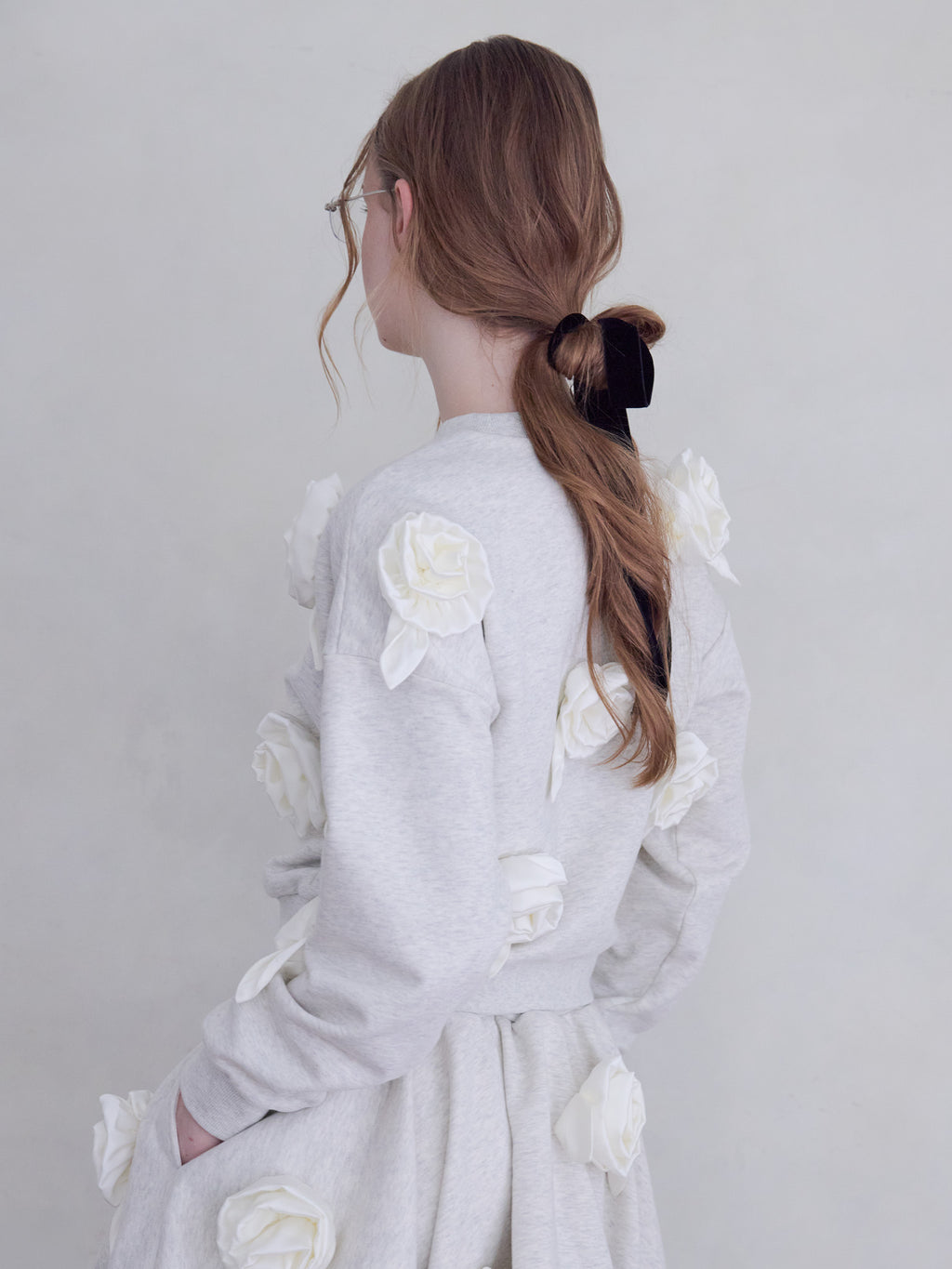 Many rose sweat top グレー size:M model:173cm ALINA