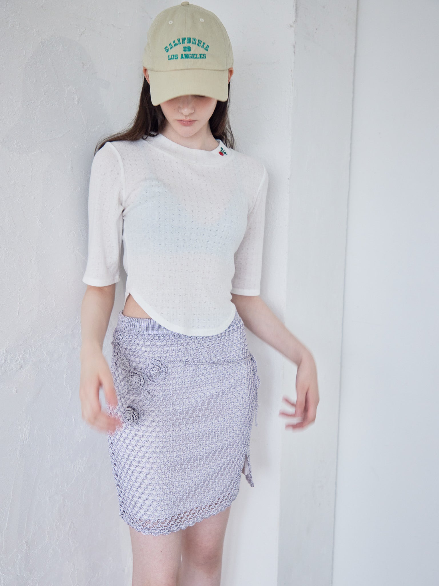 Rose embroidery eyelet short top ホワイト size:M model:170cm ALICE