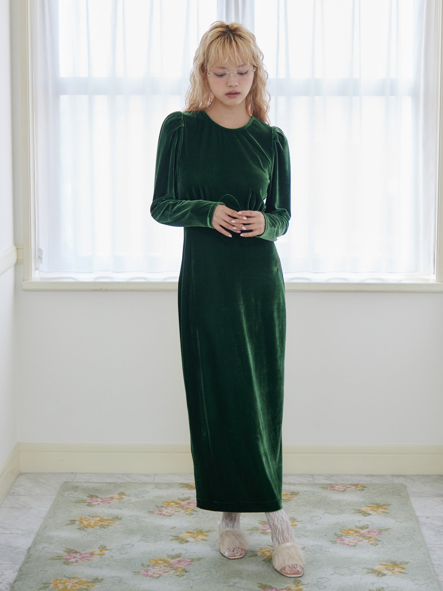 Ribbon embroidered velour dress & tippet グリーン size:M model:163cm MINAMI