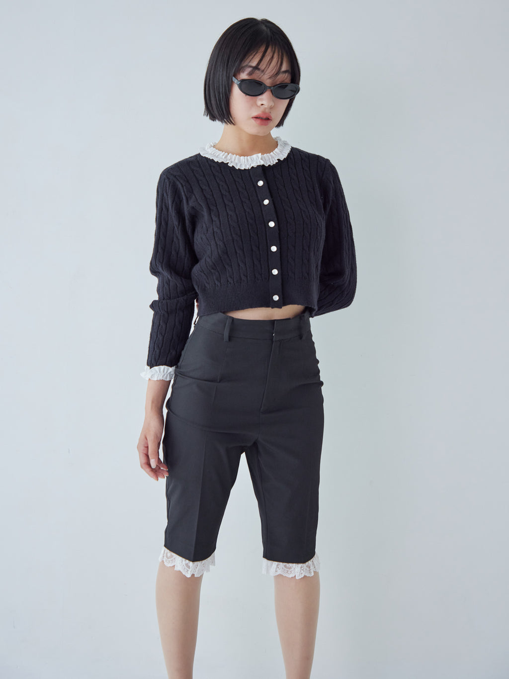 Hem lace sabrina pants ブラック size:M model:161cm 富樫かなえ