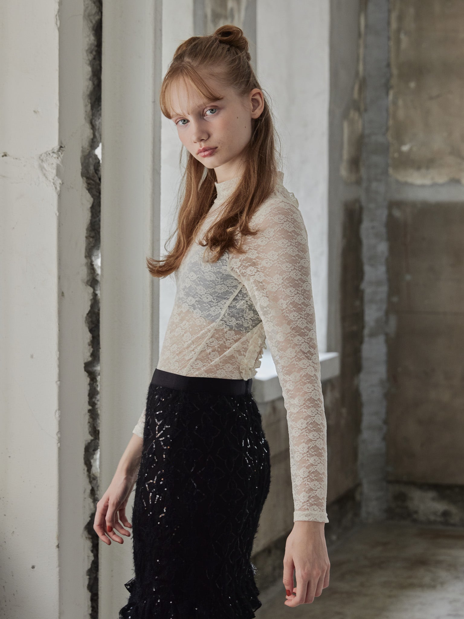 Back open race bodysuit アイボリー size:M model:173cm DASHA.G