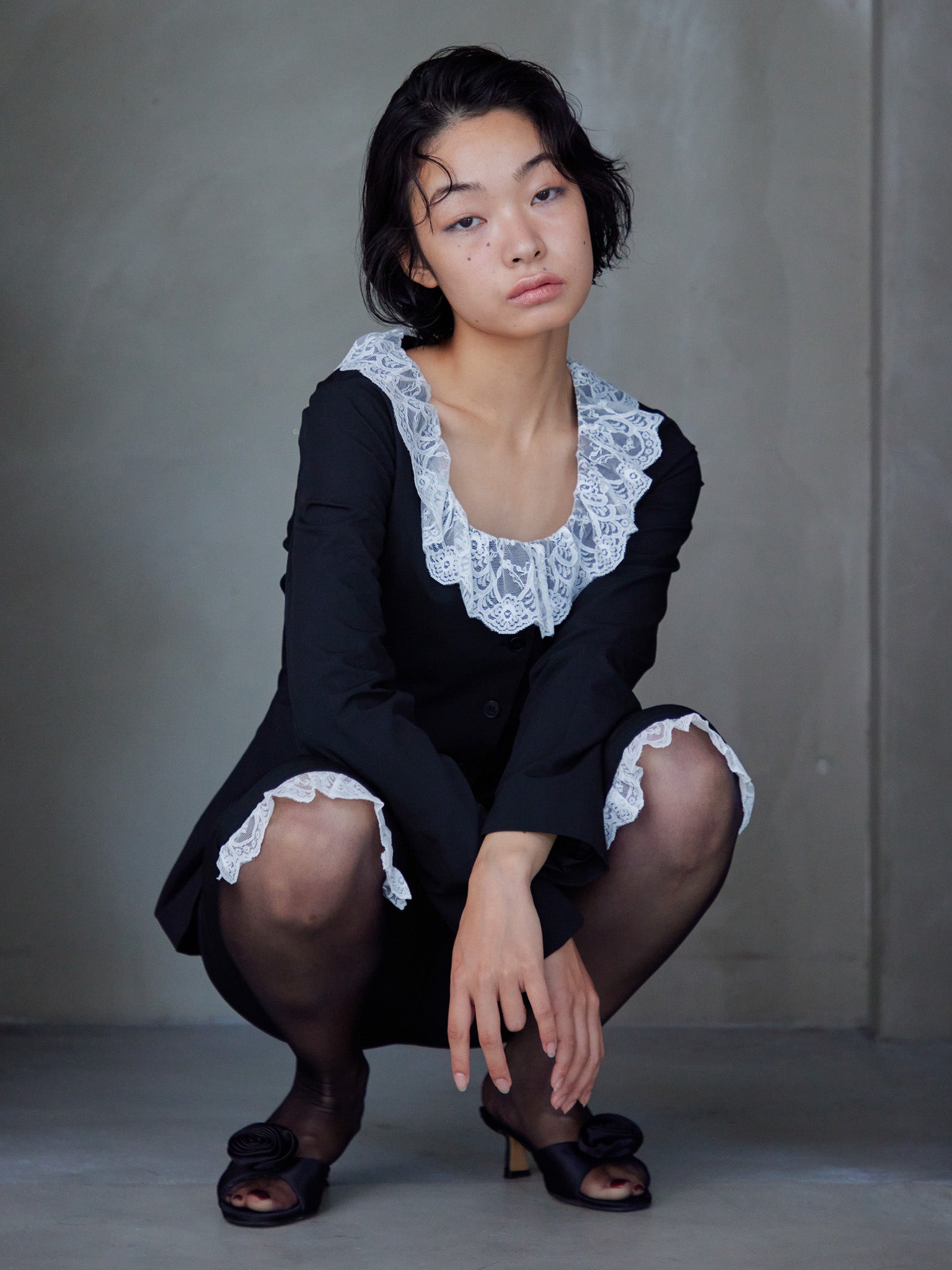 Lace trimmed tailored blouse ブラック size:M model:161cm 富樫かなえ