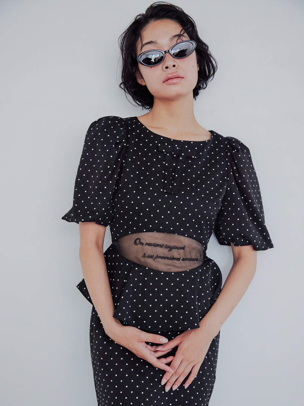 Sheer embroidered puff sleeve dress ドット size:M model:161cm 富樫かなえ