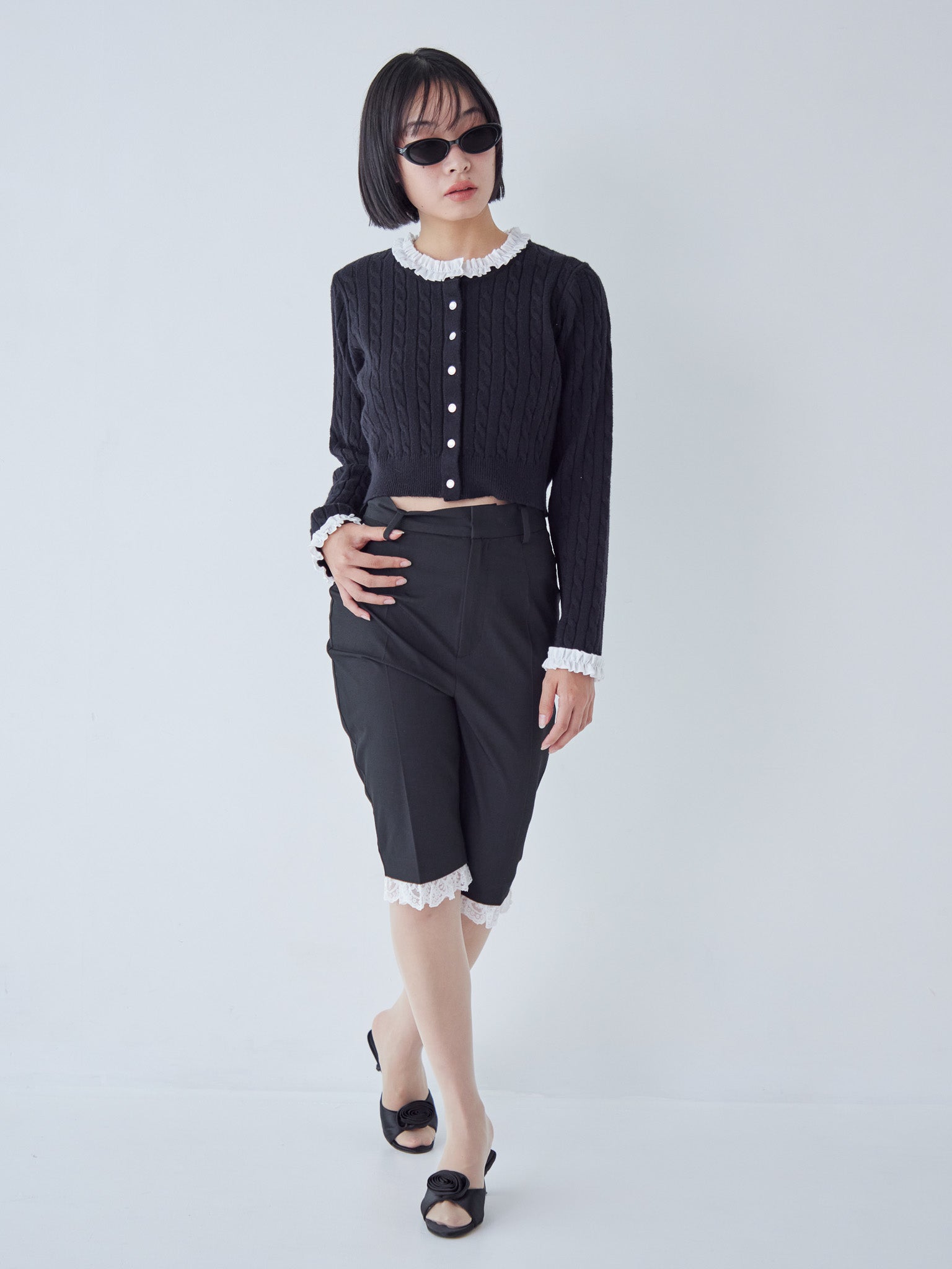 Frilly cable knit cardigan ブラック size:M model:161cm 富樫かなえ