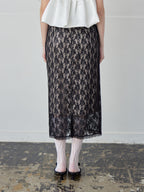 Ribbon embroidered lace tight skirt ブラック