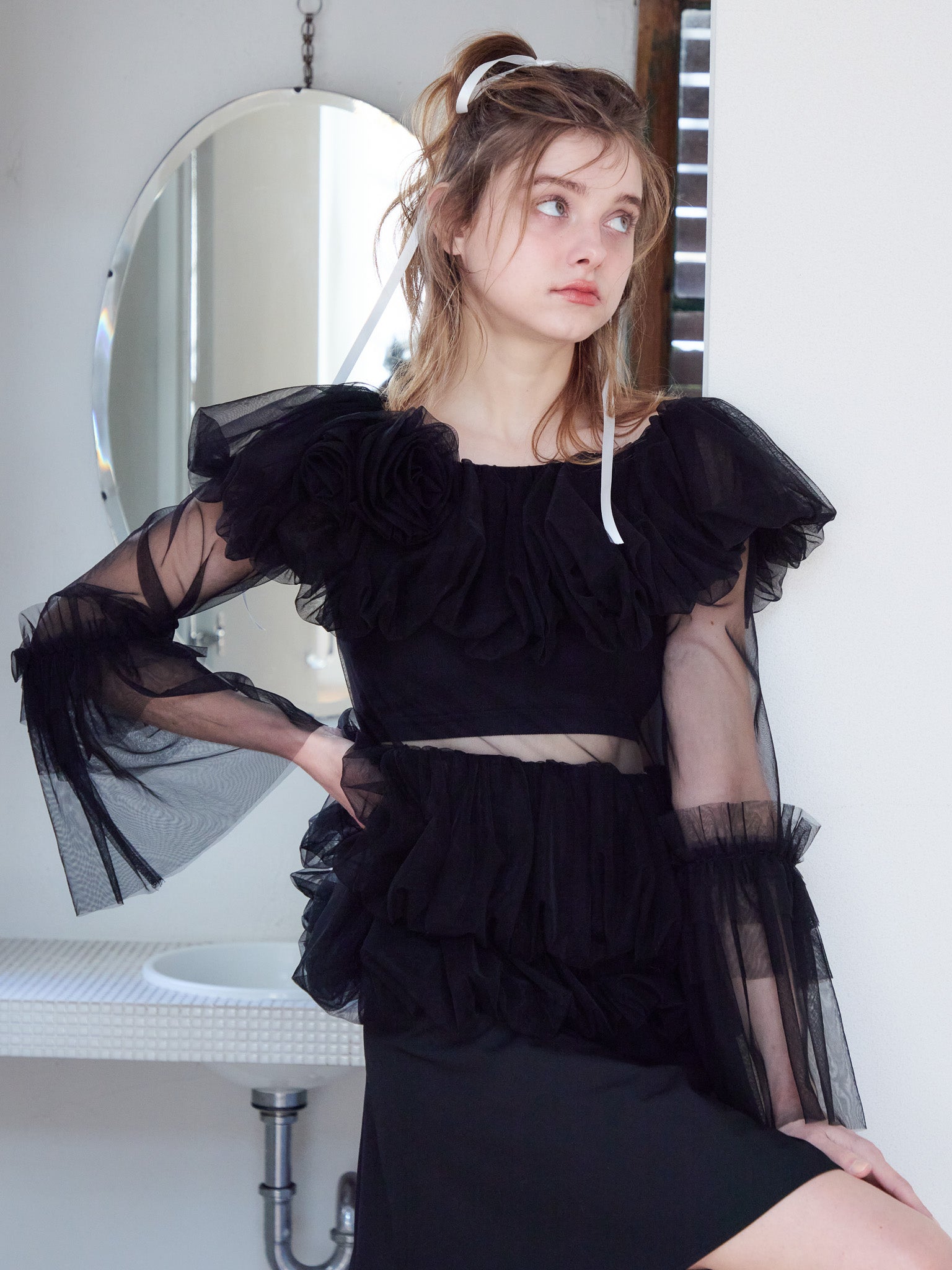 Rose tulle off shoulder blouse ブラック size:M model:174cm KATERYNA