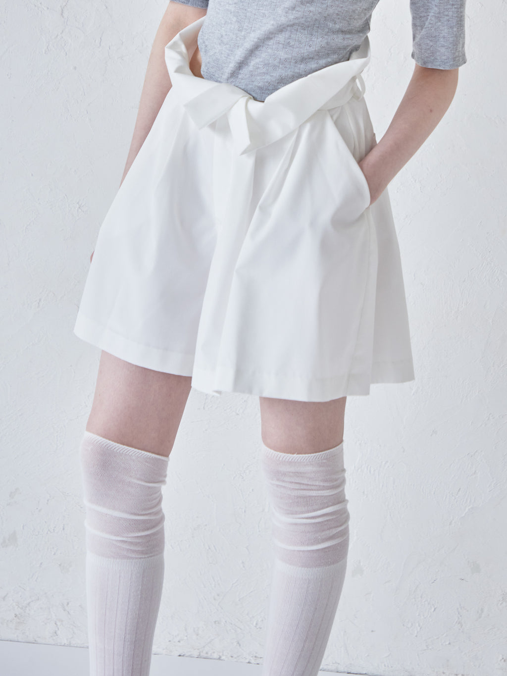 High waist volume short pants ホワイト size:M model:170cm ALICE