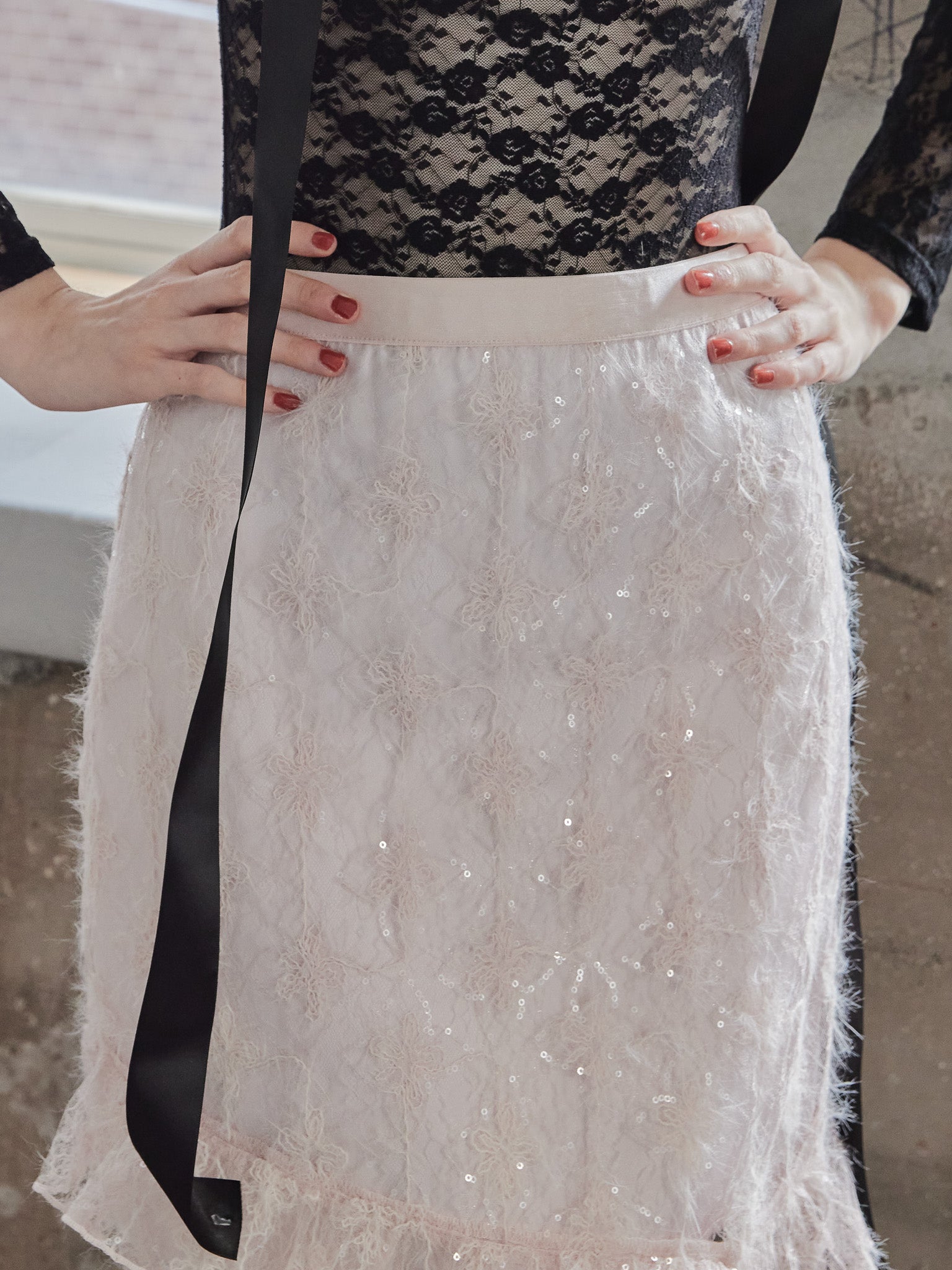 Shiny lace tiered skirt ピンク size:M model:173cm DASHA.G