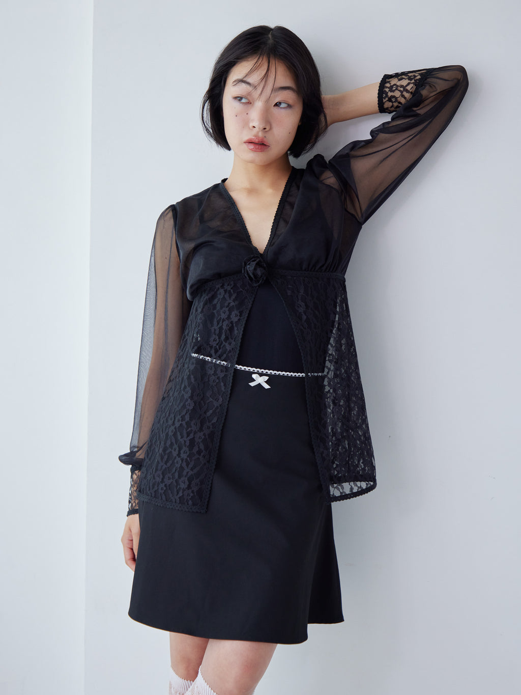 Rose sheer blouse ブラック size:M model:161cm 富樫かなえ