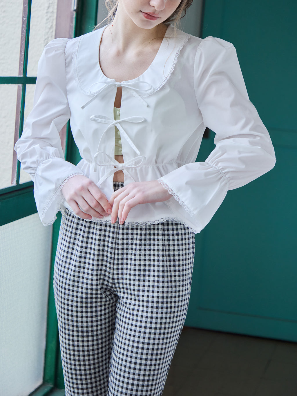 Front ribbon blouse ホワイト size:M model:171cm ANIUTA