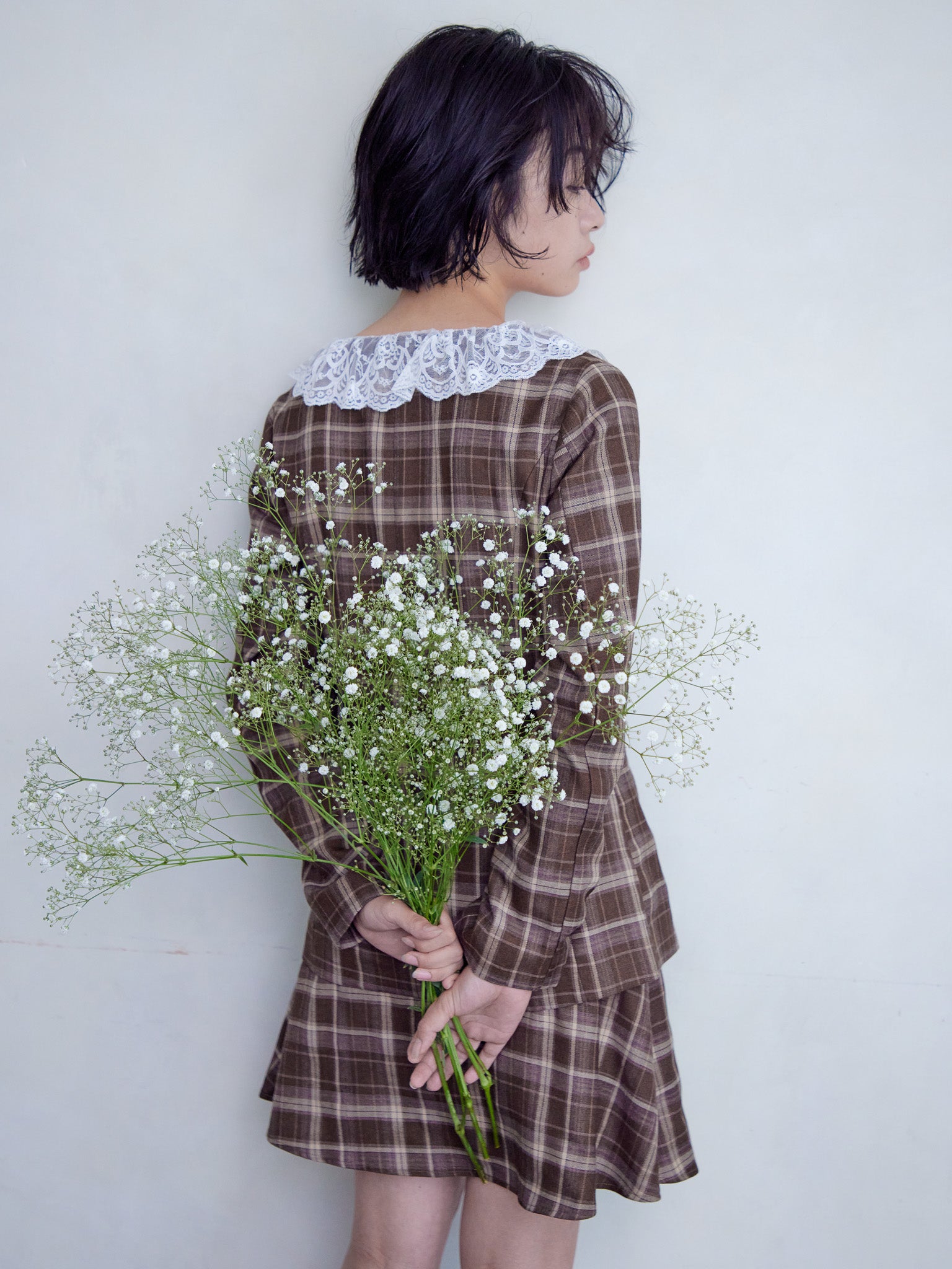 Lace trimmed tailored blouse ブラウン size:M model:161cm 富樫かなえ