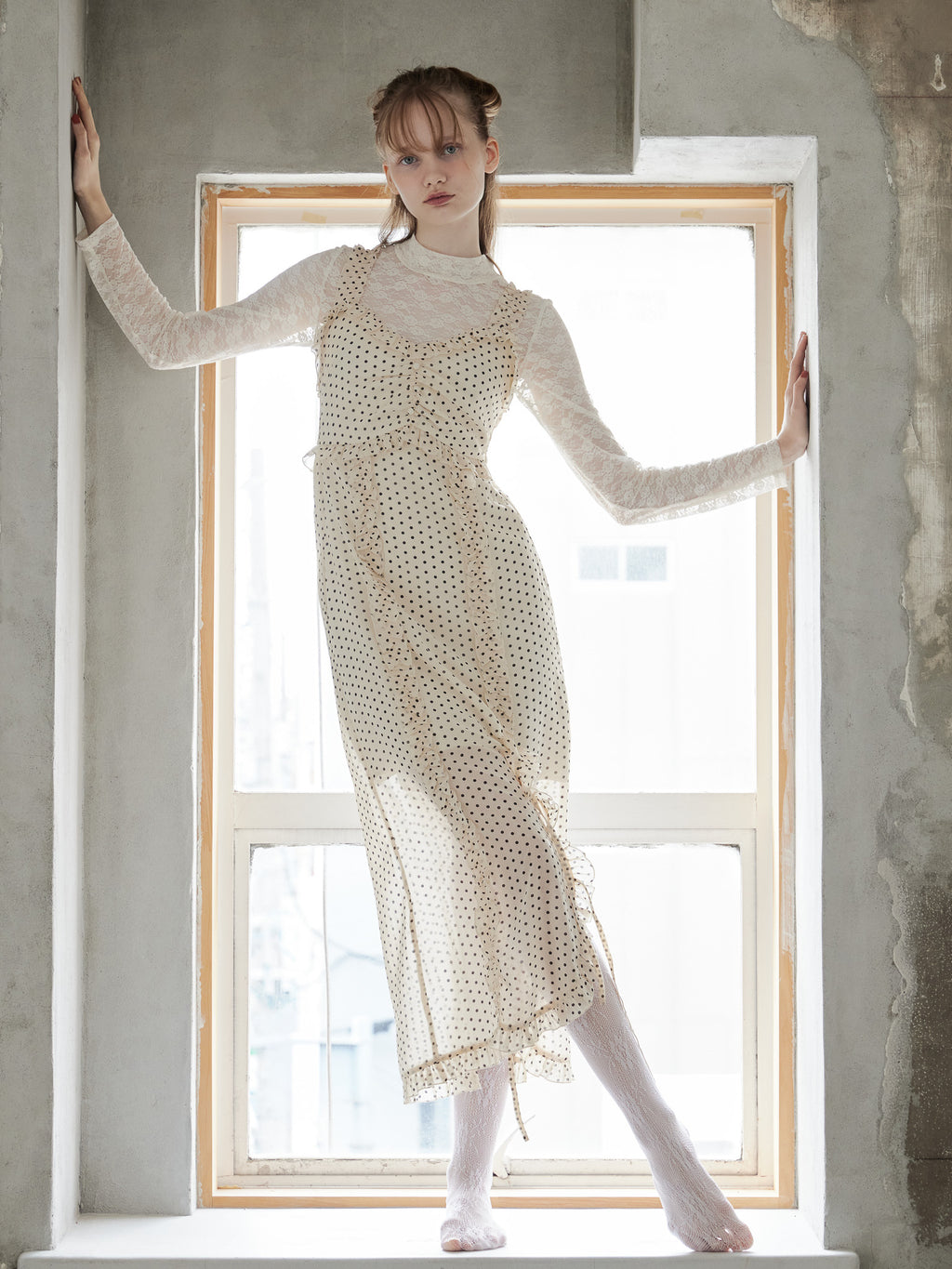 Frill slit cami dress ベージュ size:M model:173cm DASHA.G