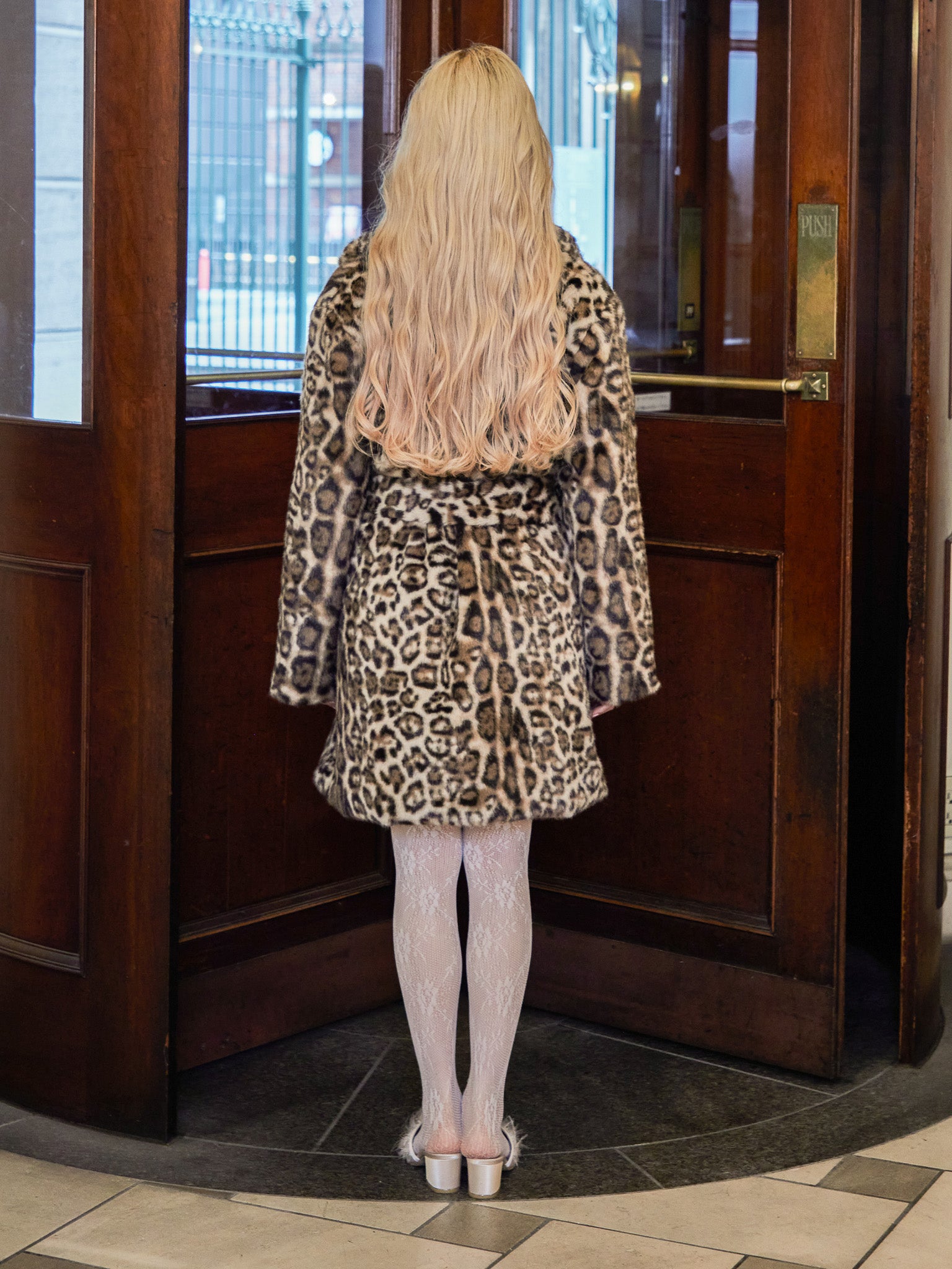 Fur coat レオパード size:M model:163cm MINAMI
