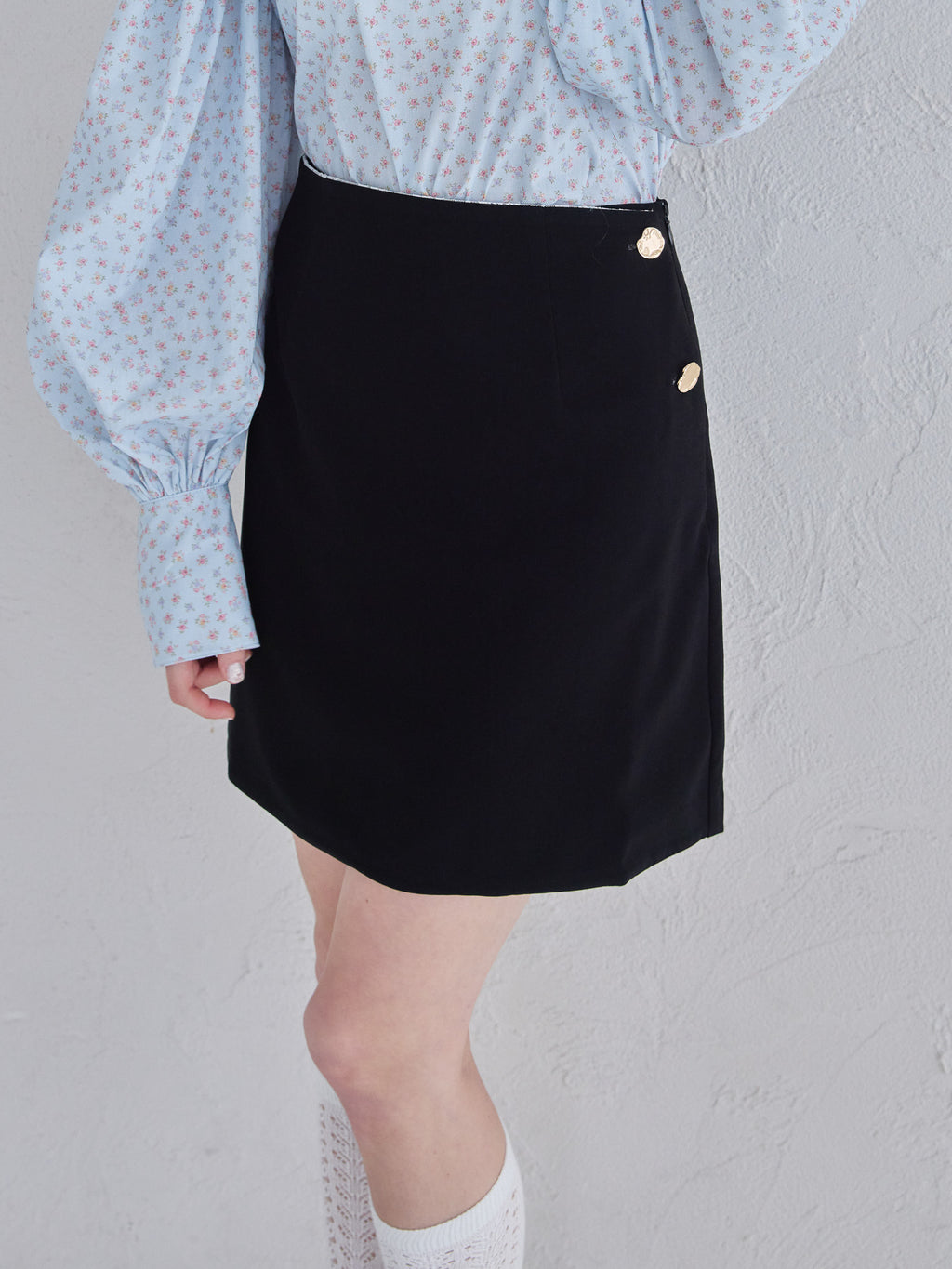 Lace lined mini skirt ブラック size:M model:173cm Olesia