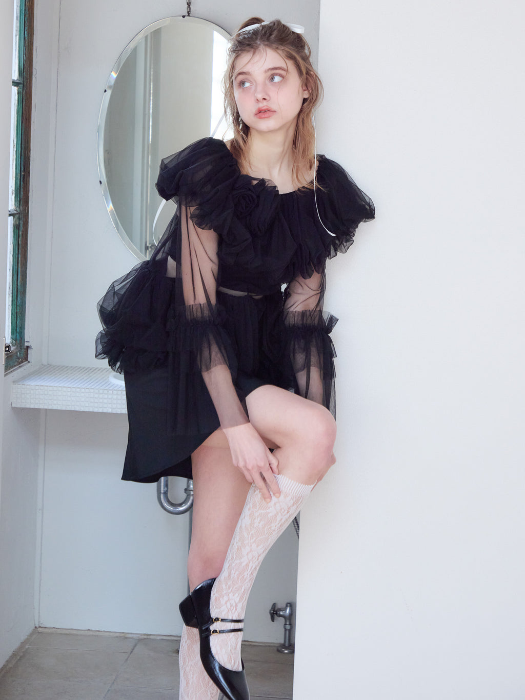 Rose tulle off shoulder blouse ブラック size:M model:174cm KATERYNA