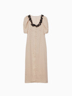 Decollete lace dress ベージュ