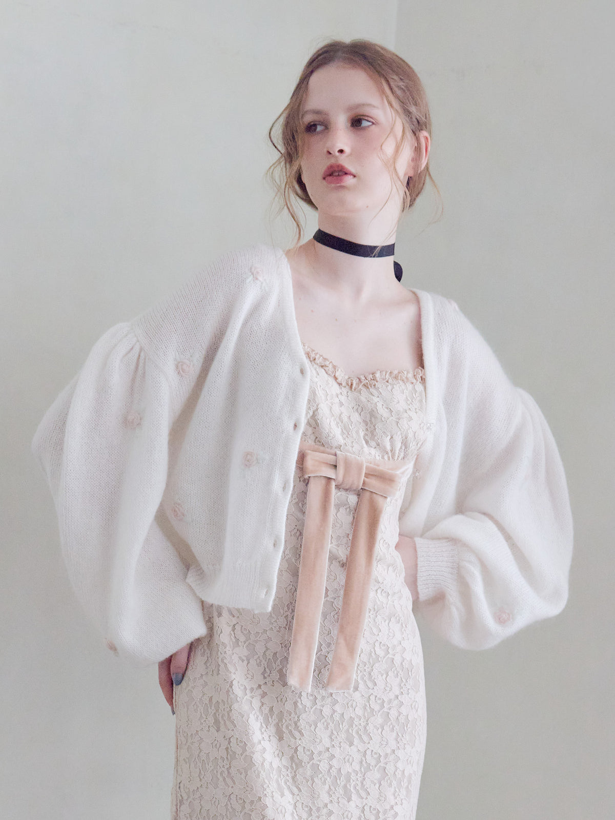 Many rose embroidery cardigan ホワイト size:M model:173cm ALINA