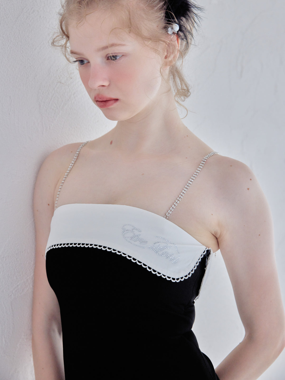 Rhinestone mini dress ブラック size:M model:173cm Olesia