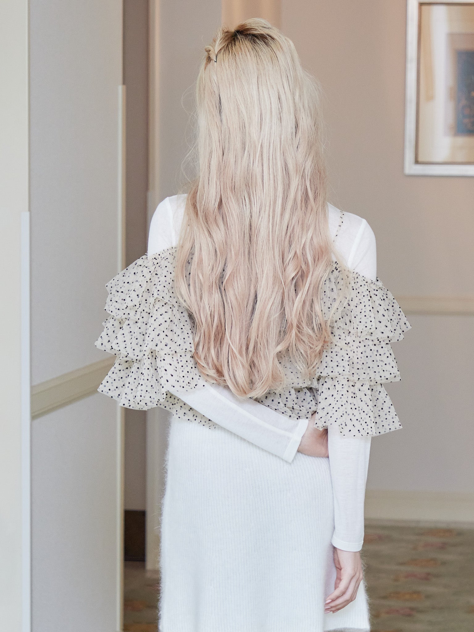 Dot tulle ruffle & knit top set ベージュ size:M model:163cm MINAMI