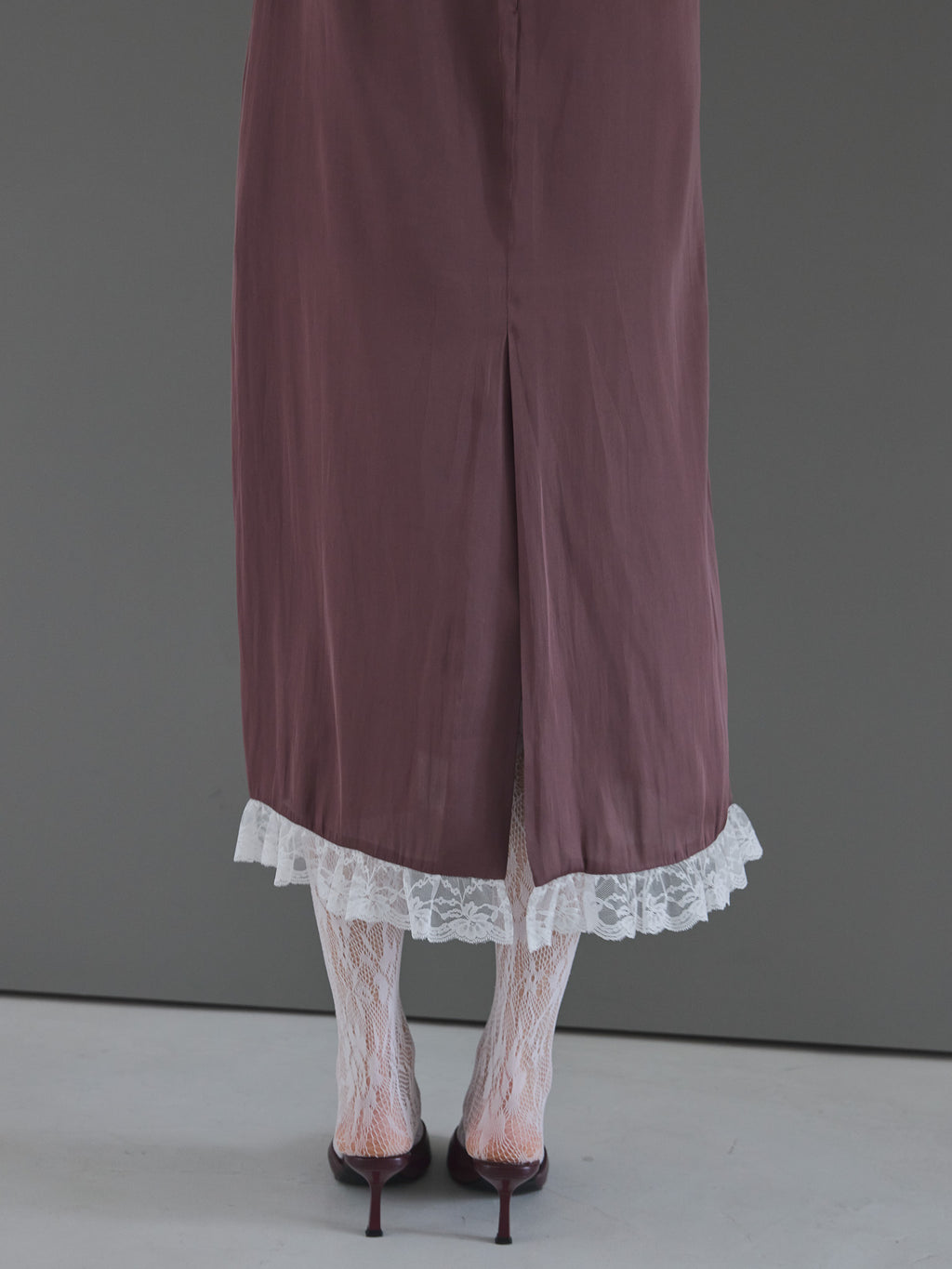 Lace trim satin ribbon dress モカ size:M model:175cm MARTA