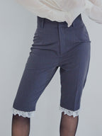 Hem lace sabrina pants グレー size:M model:161cm 富樫かなえ