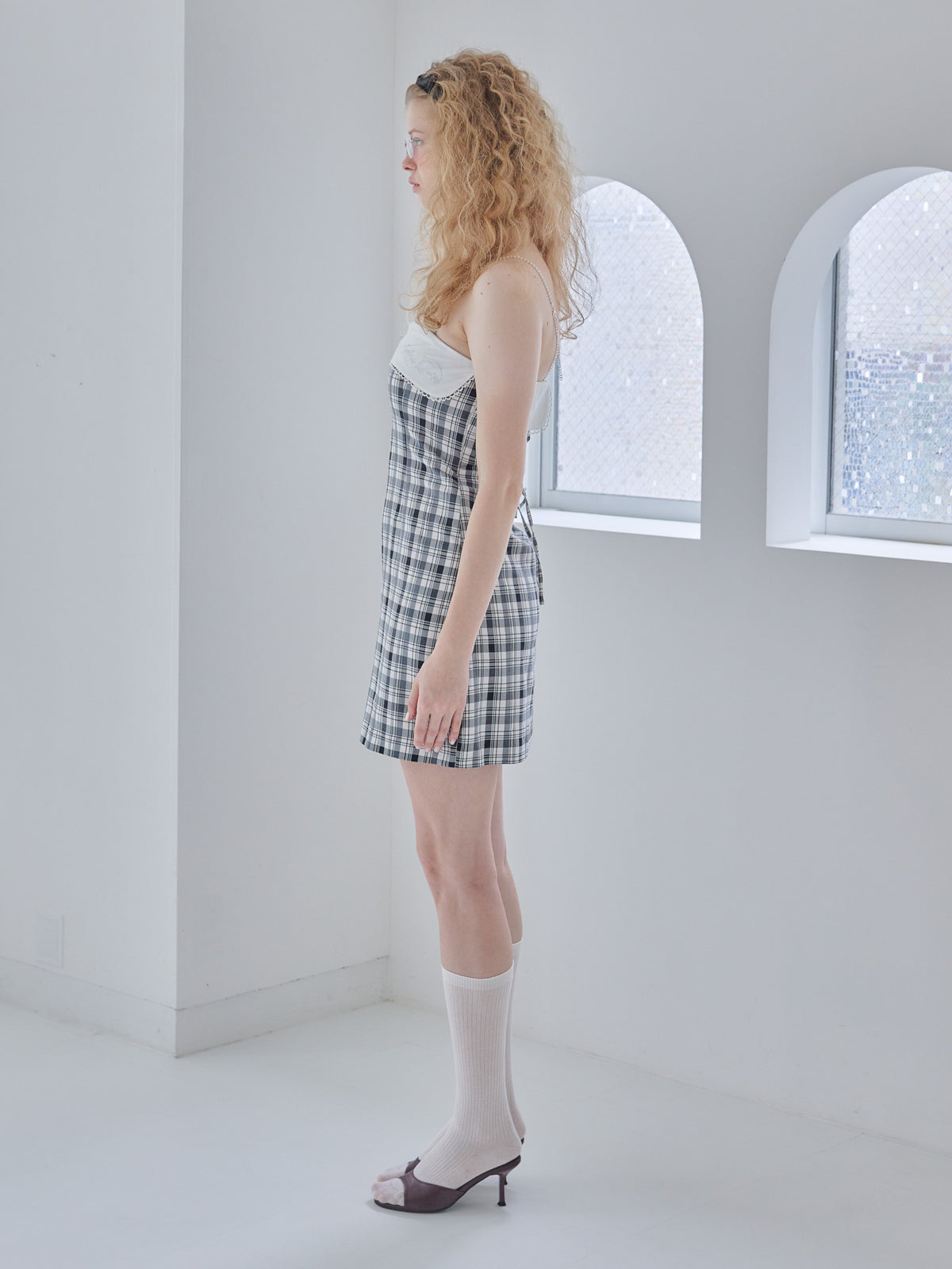Rhinestone mini dress チェック size:M model:173cm Olesia