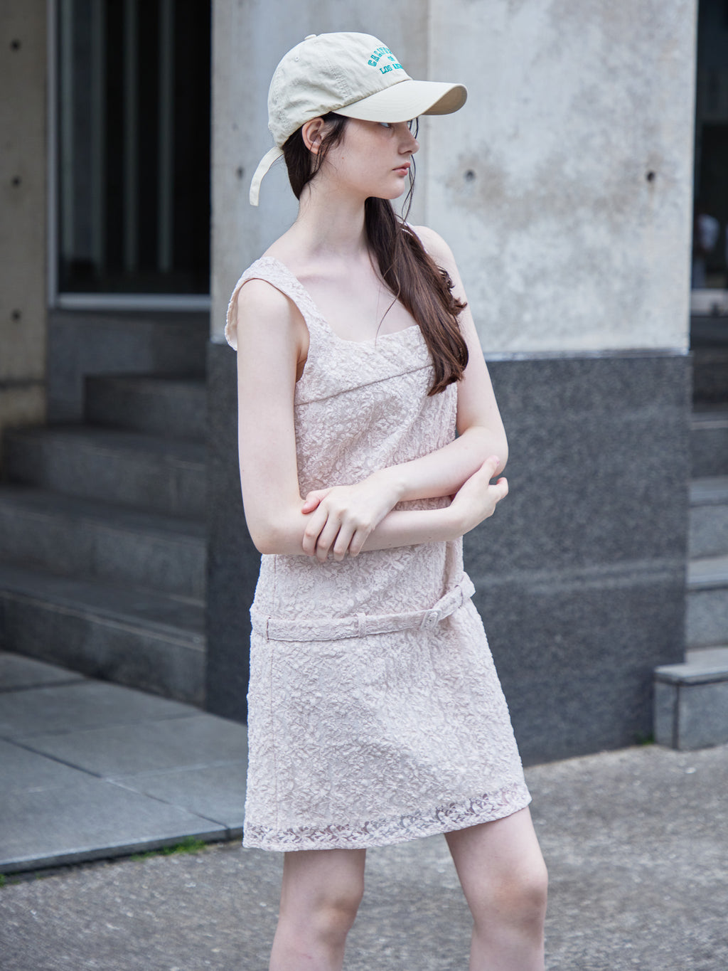 Low belt lace mini dress ピンク size:M model:170cm ALICE