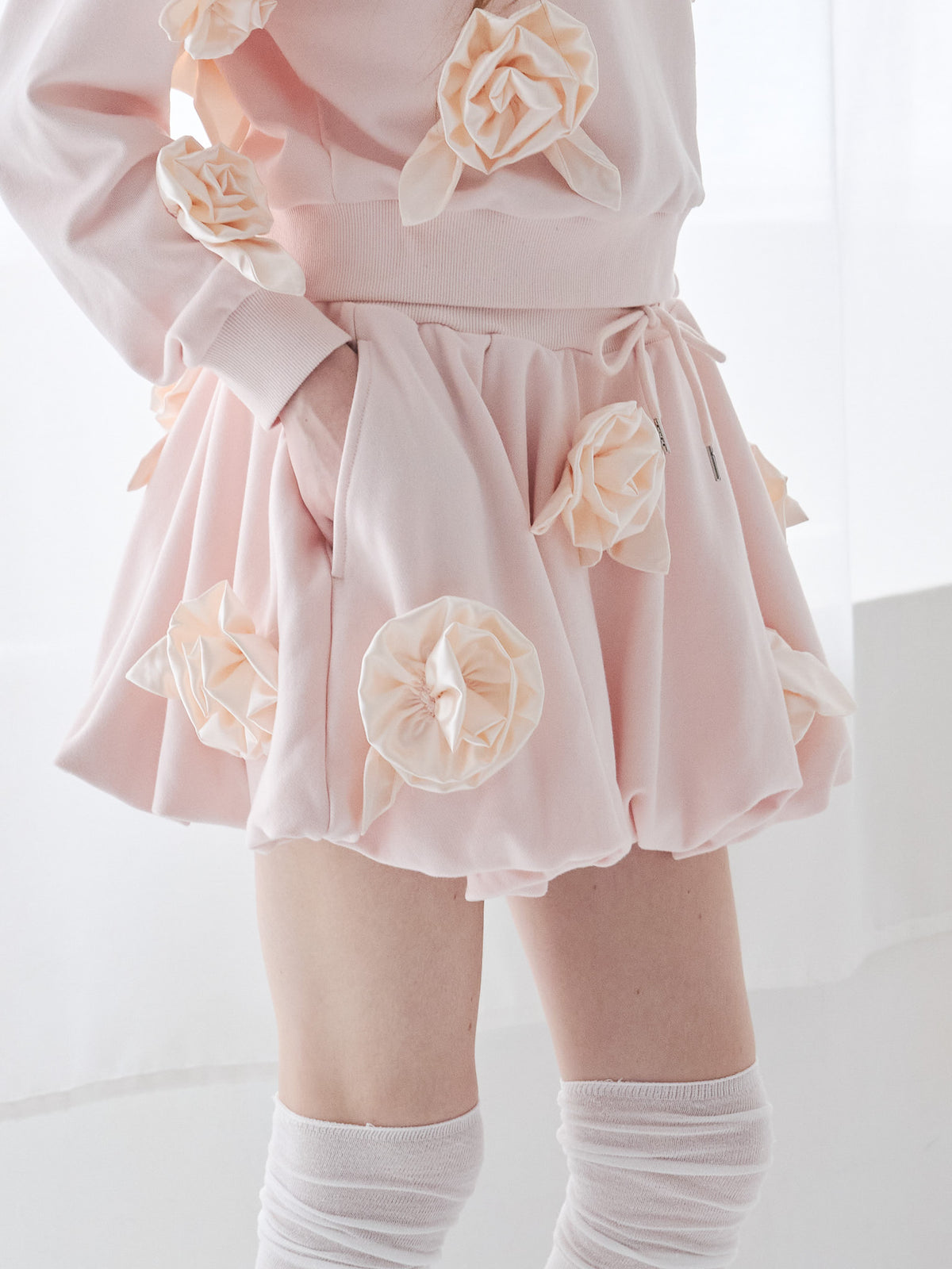 Many rose sweat balloon skirt ピンク size:M model:173cm ALINA