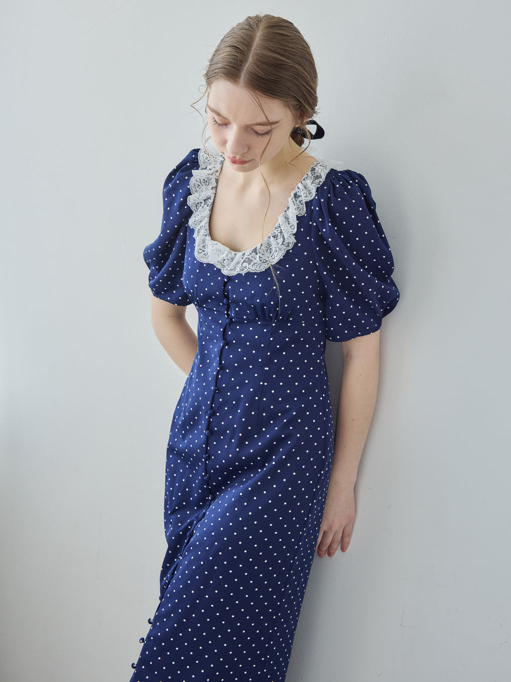 Decollete lace dress ネイビー size:M model:171cm ANIUTA