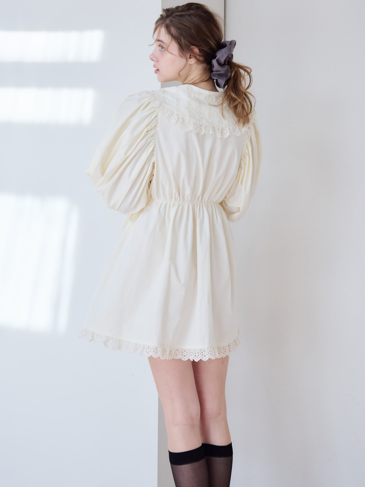 French letter collar wrap mini dress クリーム size:M model:174cm KATERYNA