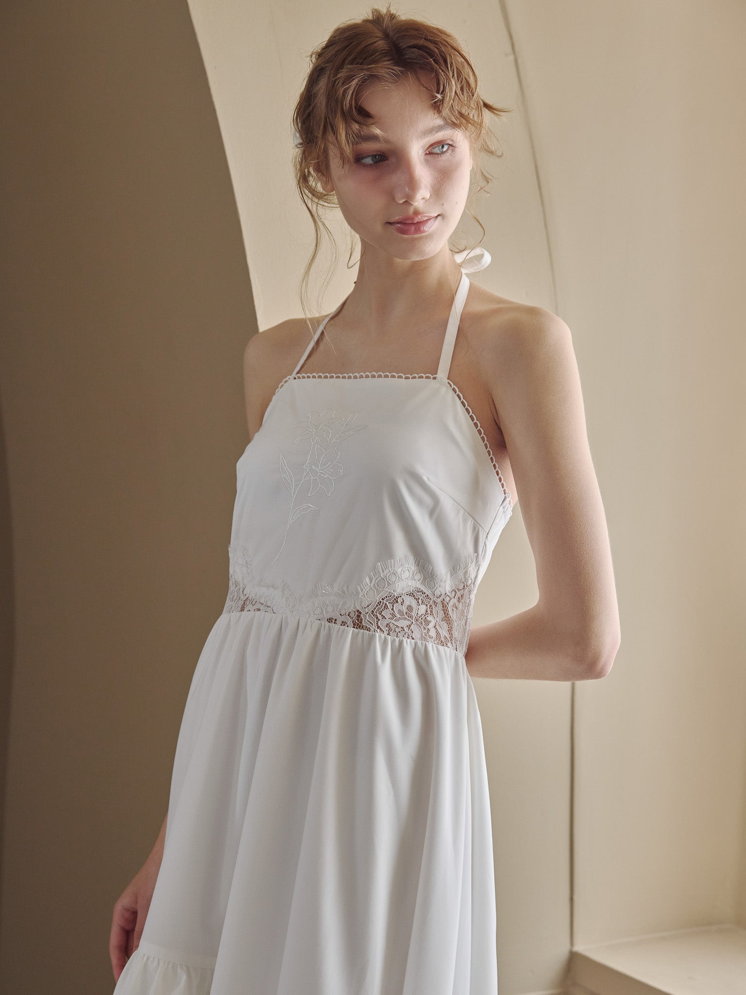 Lily embroidered apron long dress ホワイト size:M model:175cm MARTA