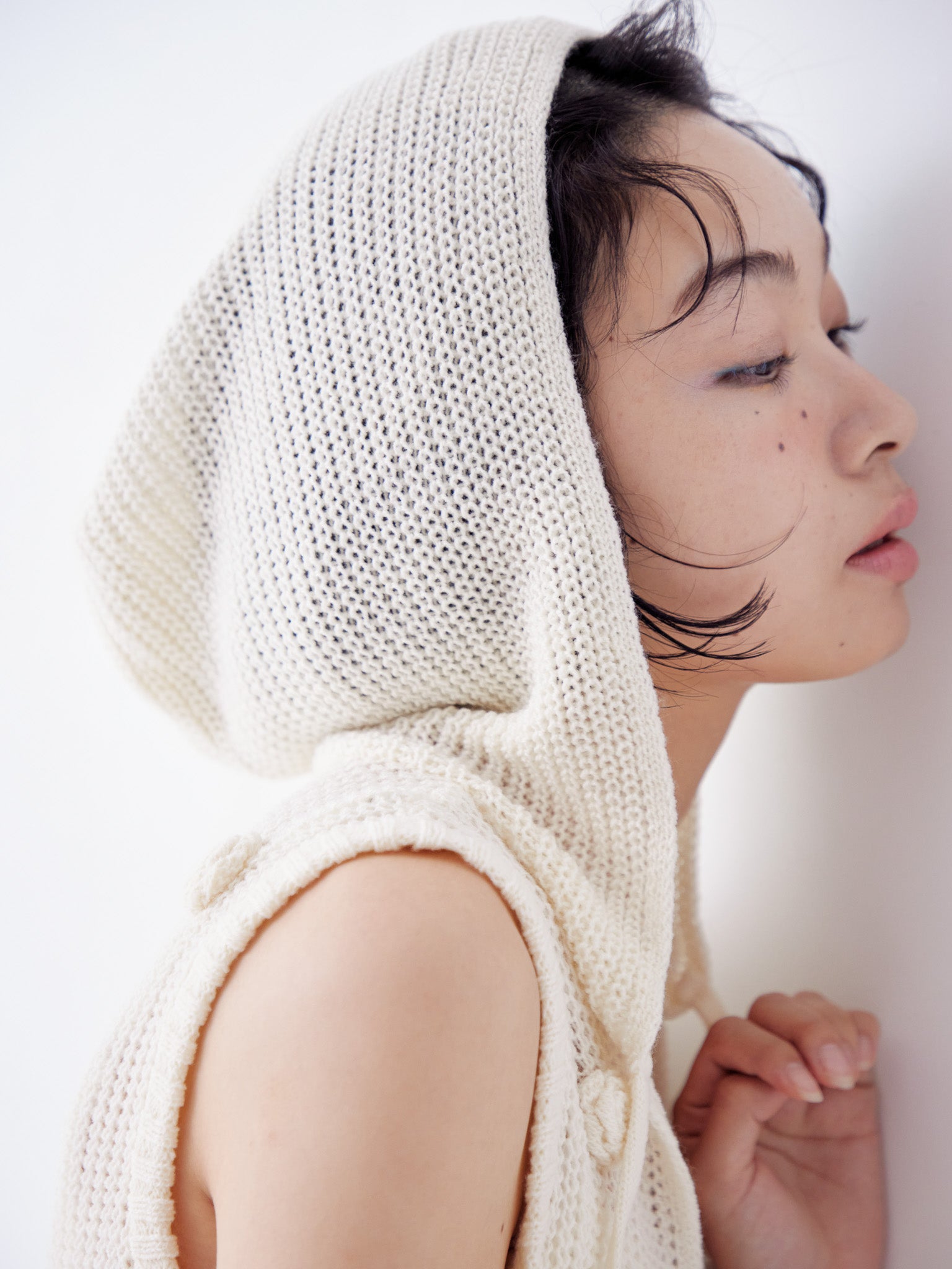 Rose knit hoodie dress ホワイト size:M model:161cm 富樫かなえ