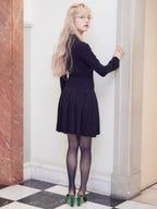 Low waist pleated glitter knit dress ブラック size:M model:163cm MINAMI