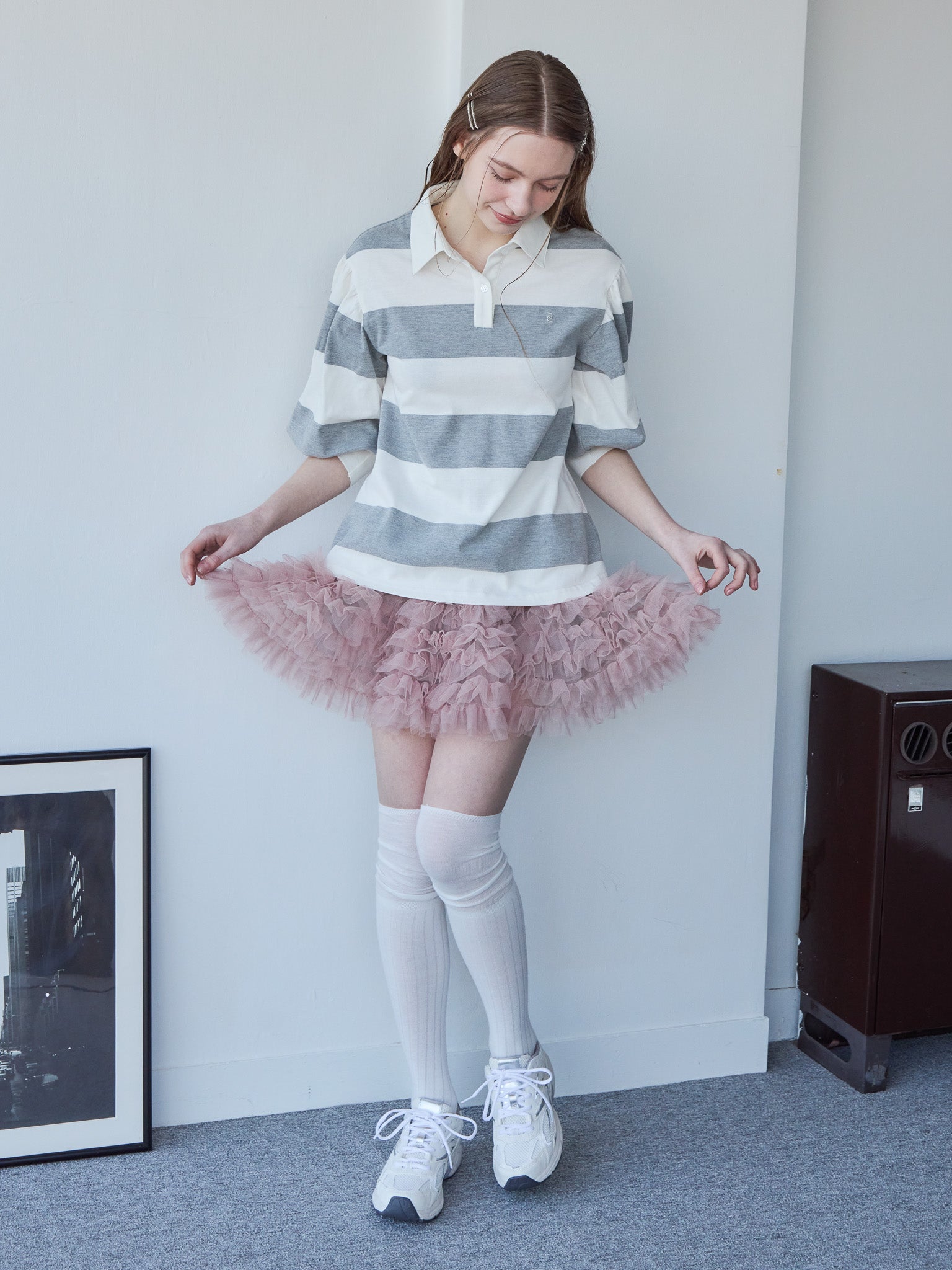 Rugby shirt and frill pants skirt グレー size:M model:171cm ANIUTA