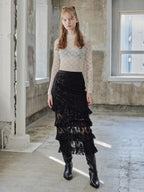 Shiny lace tiered skirt ブラック size:M model:173cm DASHA.G