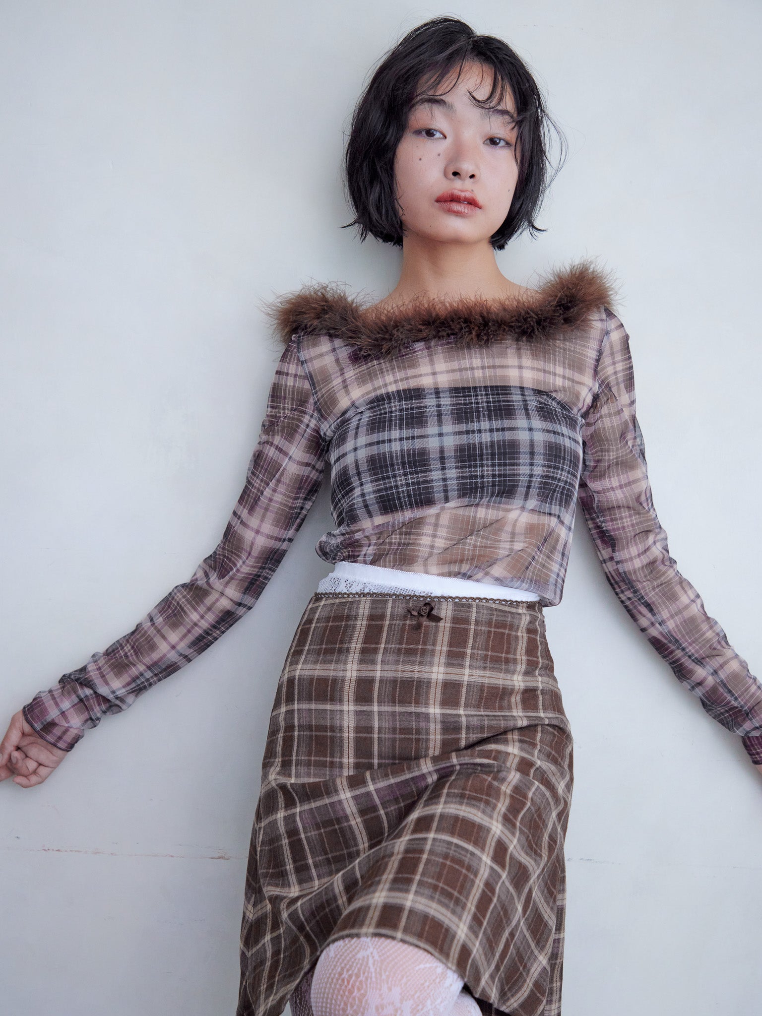 Fur trimmed sheer top ブラウン size:M model:161cm 富樫かなえ