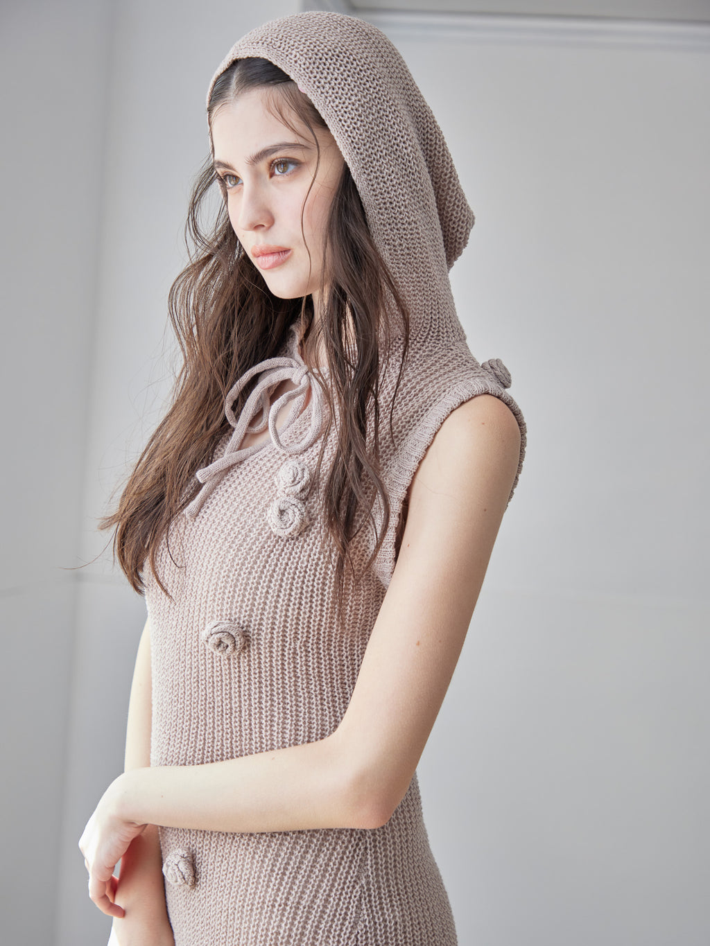 Rose knit hoodie dress モカ size:M model:172cm GINEVRA