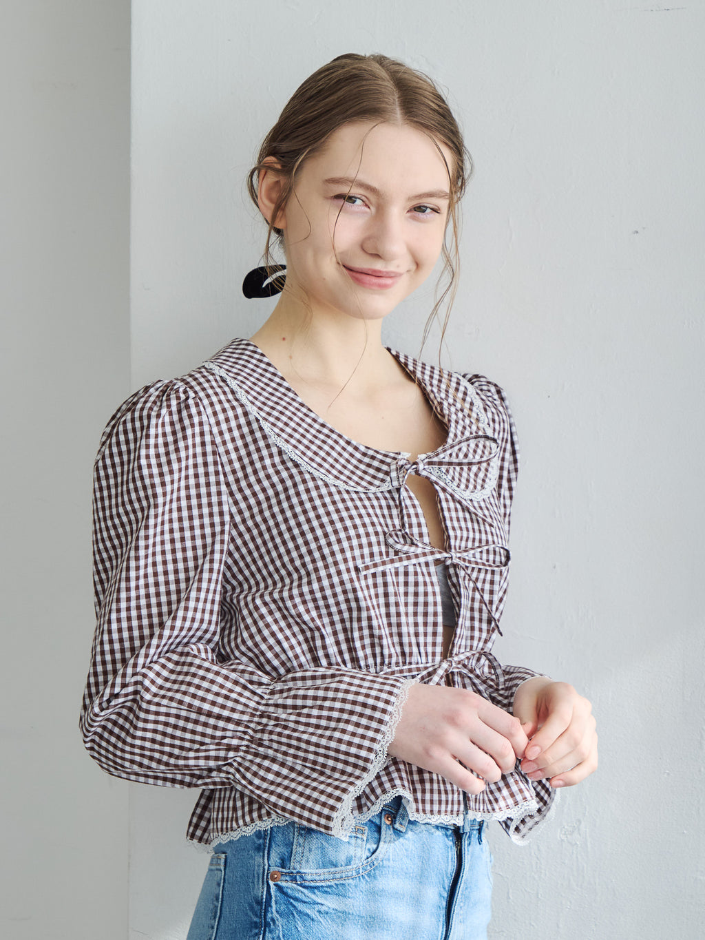 Front ribbon blouse ブラウン size:M model:171cm ANIUTA