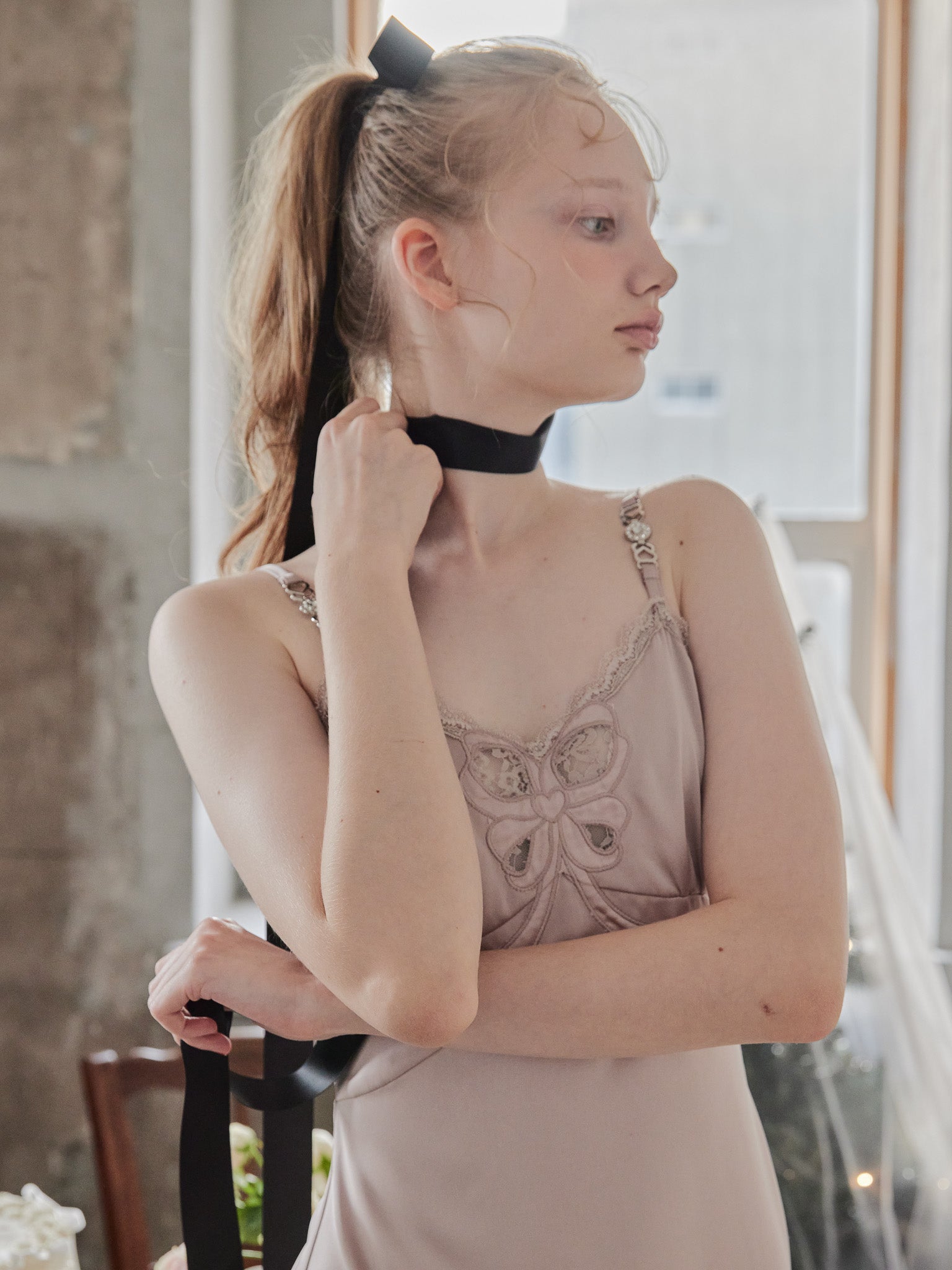 Ribbon embroidered satin cami dress ピンクベージュ size:M model:173cm DASHA.G