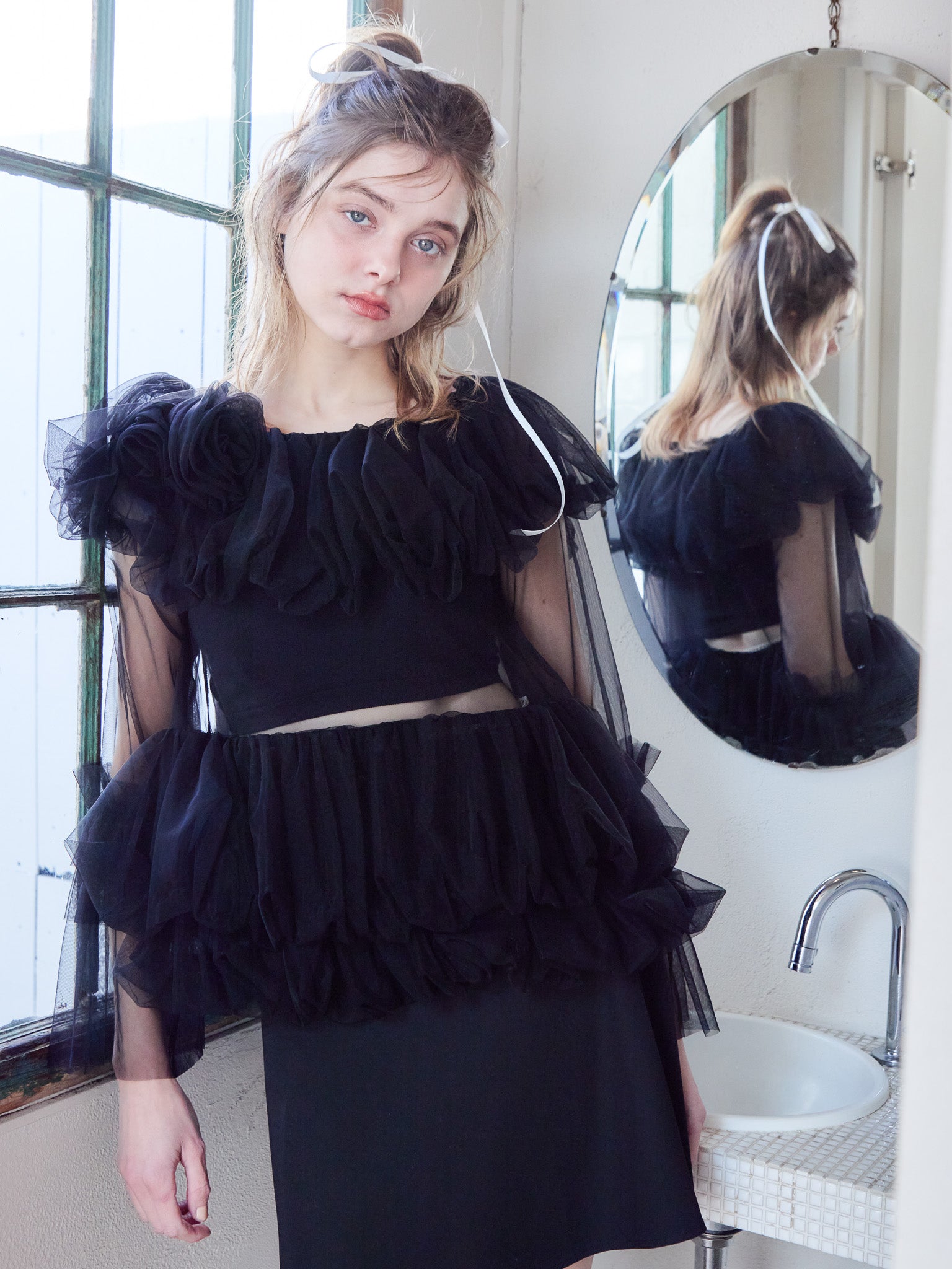 Rose tulle off shoulder blouse ブラック size:M model:174cm KATERYNA