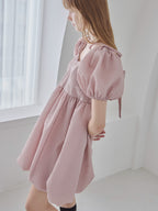 Back ribbon embossed volume mini dress ピンクベージュ size:M model:175cm MARTA