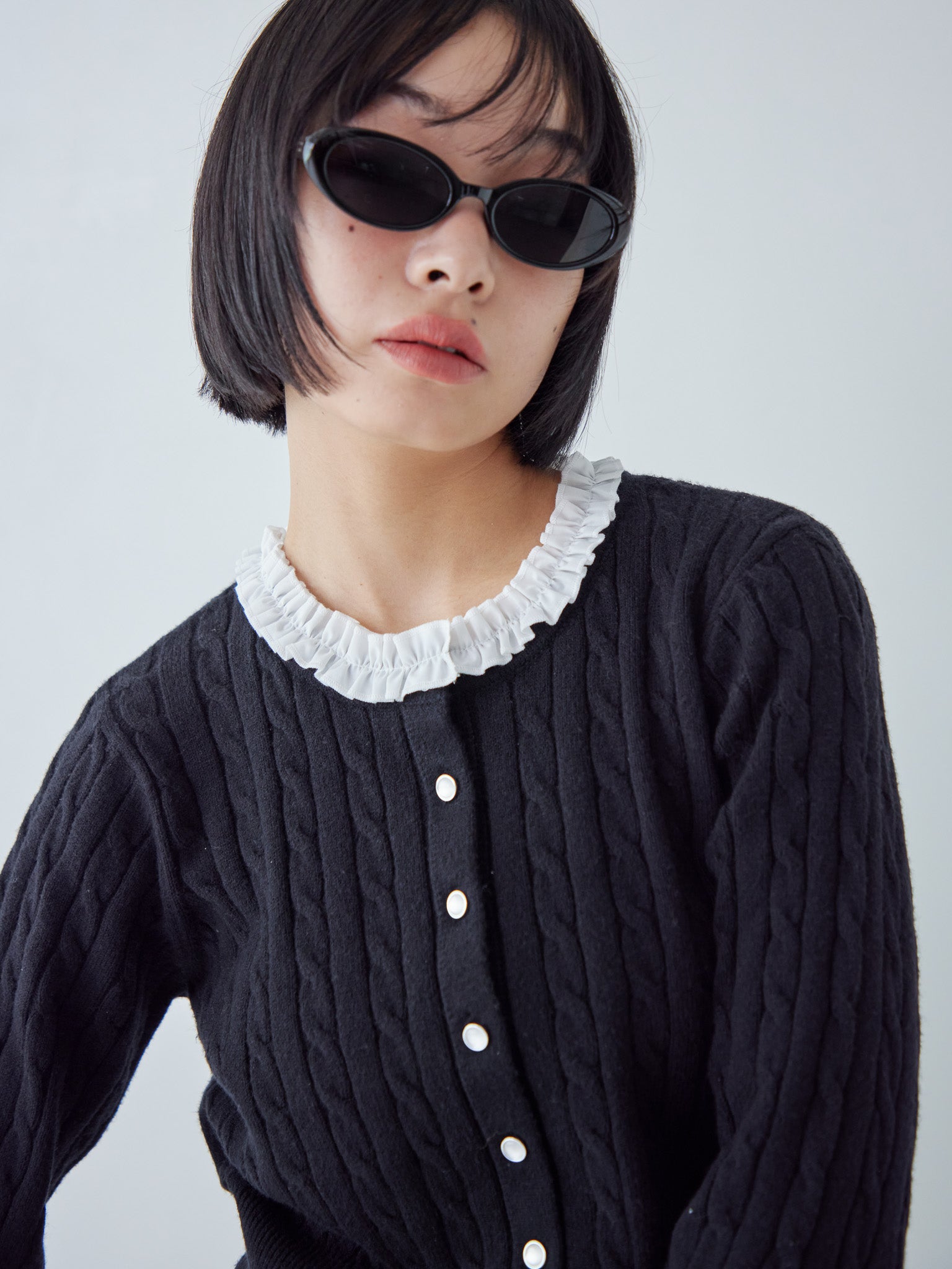 Frilly cable knit cardigan ブラック size:M model:161cm 富樫かなえ