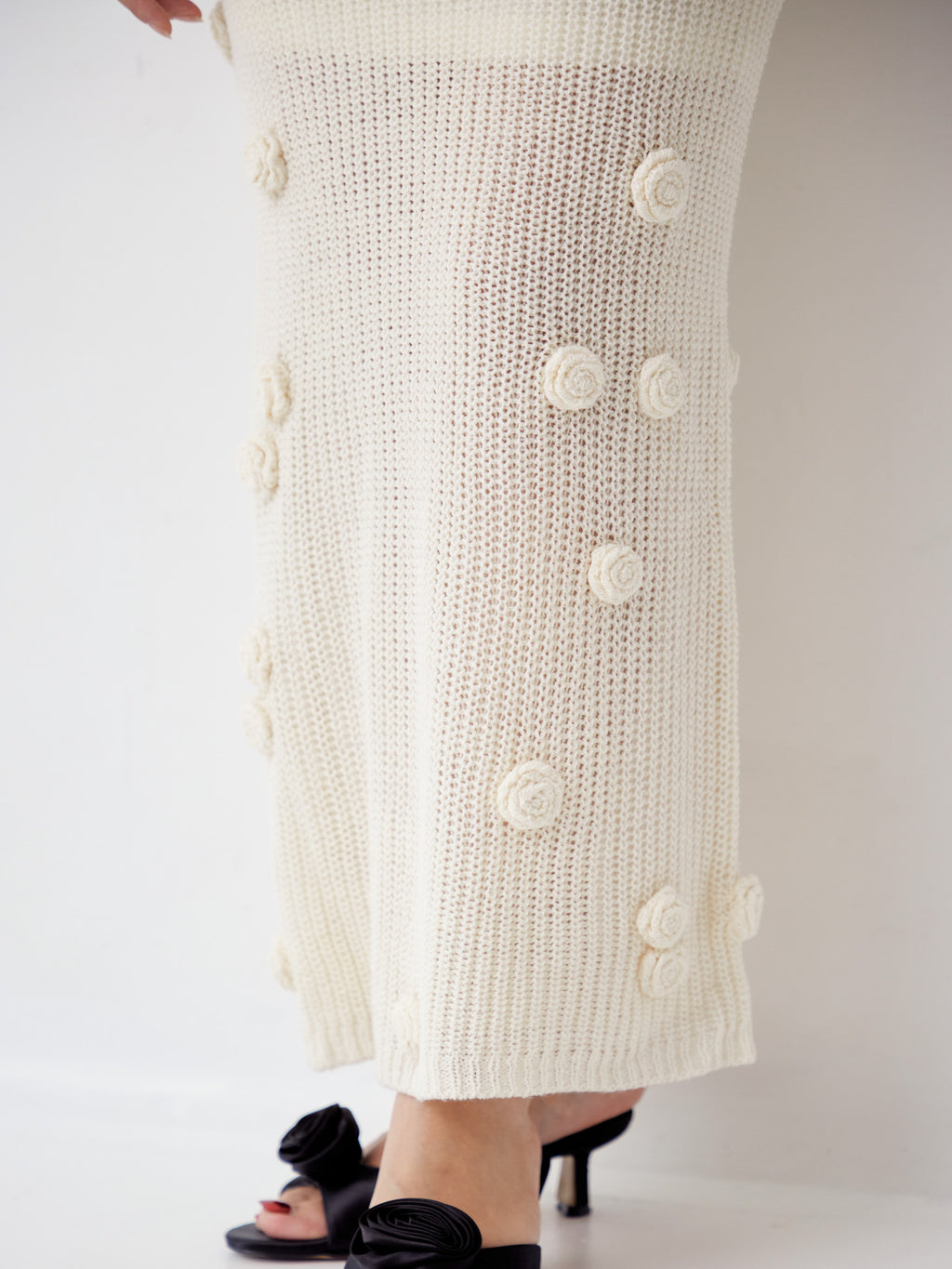 Rose knit hoodie dress ホワイト size:M model:161cm 富樫かなえ