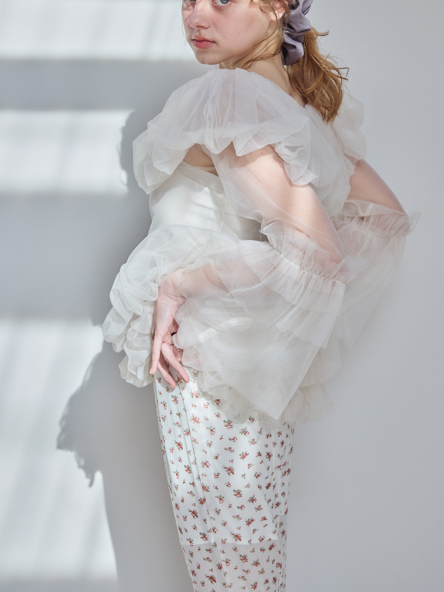 Rose tulle off shoulder blouse ホワイト size:M model:174cm KATERYNA